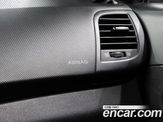 Hyundai Accent 2012 — photo 16
