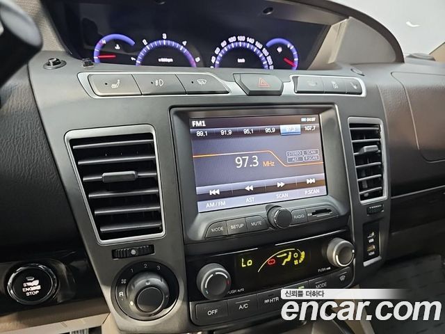 KG Mobility KORANDO 2016 — photo 14