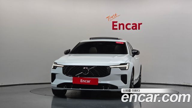 Volvo S90 2026 — photo 3