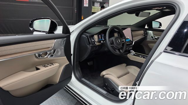 Volvo S90 2026 — photo 13