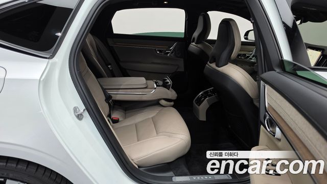 Volvo S90 2026 — photo 17