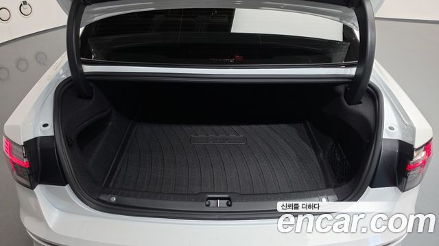 Volvo S90 2026 — photo 22