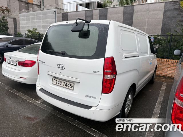 Hyundai Starex 2020 — photo 2