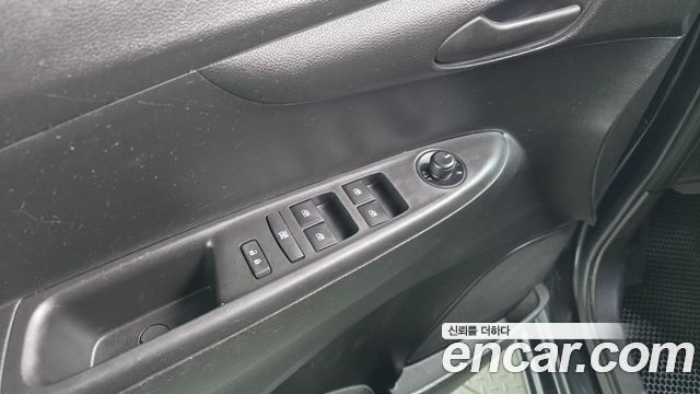 Chevrolet Korea Spark 2017 — photo 22