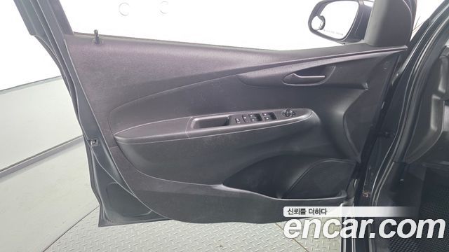 Chevrolet Korea Spark 2017 — photo 14