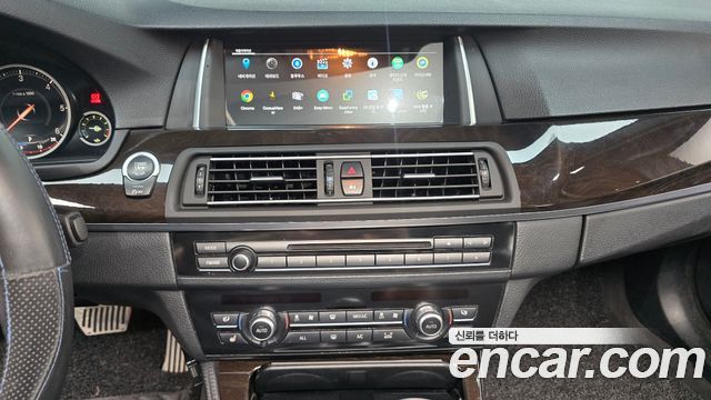 BMW 5-Series 2013 — photo 20
