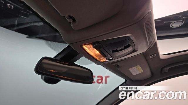 BMW 5-Series 2013 — photo 31