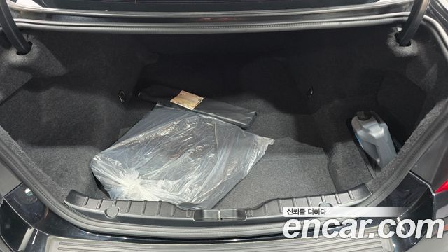 BMW 5-Series 2013 — photo 33