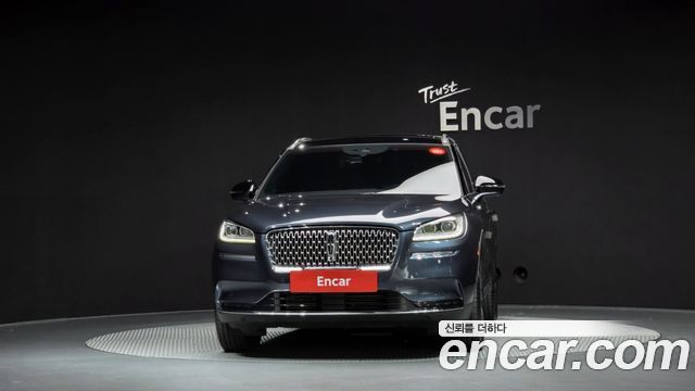 Lincoln Corsair 2021 — photo 3