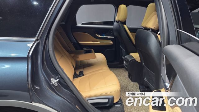 Lincoln Corsair 2021 — photo 18