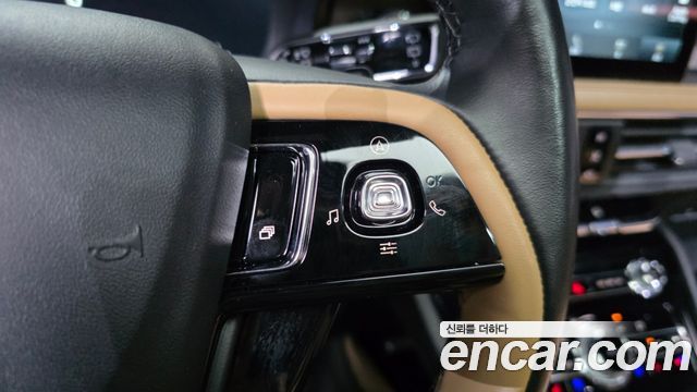 Lincoln Corsair 2021 — photo 27