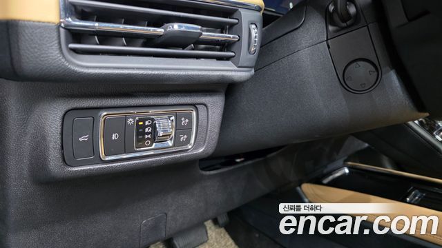 Lincoln Corsair 2021 — photo 30
