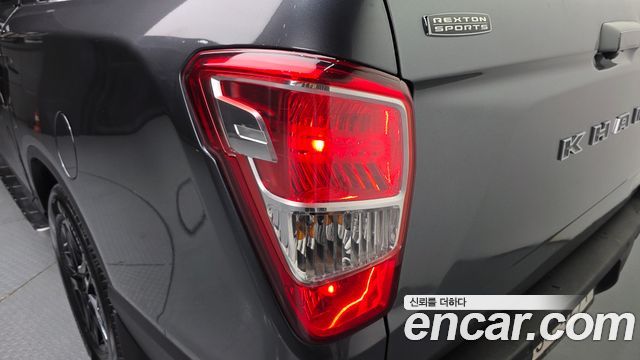 KG Mobility Rexton 2019 — photo 9