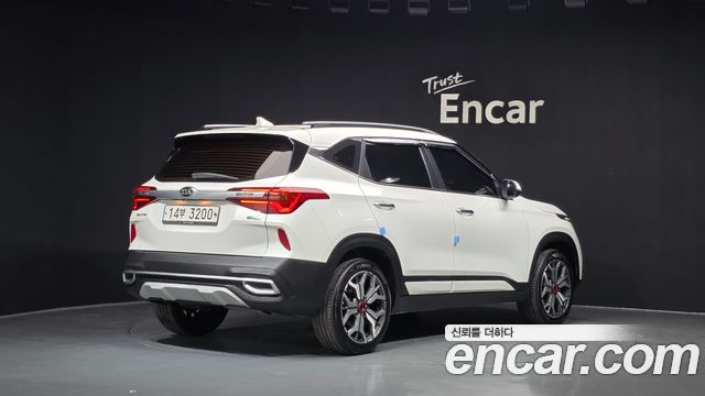 Kia Seltos 2020 — photo 2