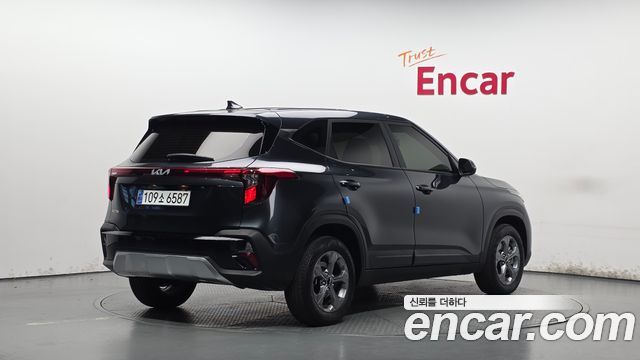 Kia Seltos 2024 — photo 2