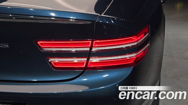 Genesis G80 2021 — photo 9