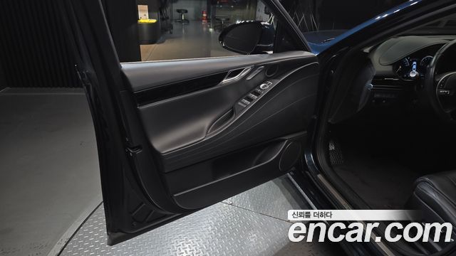 Genesis G80 2021 — photo 12