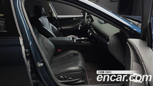 Genesis G80 2021 — photo 14