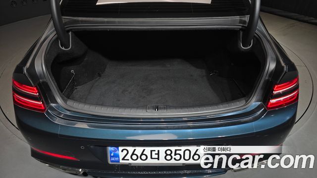 Genesis G80 2021 — photo 15