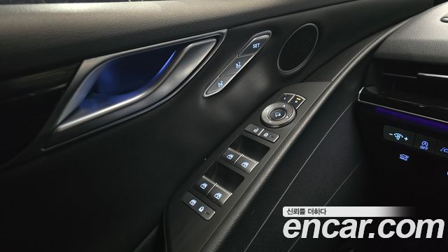 Genesis G80 2021 — photo 17