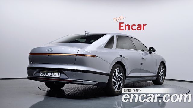 Hyundai Grandeur 2023 — photo 2