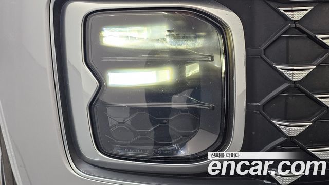 Hyundai Grandeur 2023 — photo 8