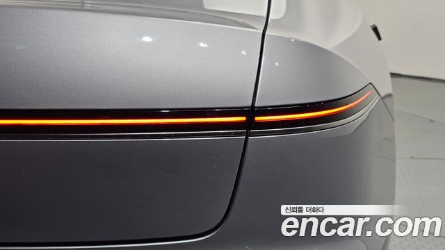 Hyundai Grandeur 2023 — photo 9