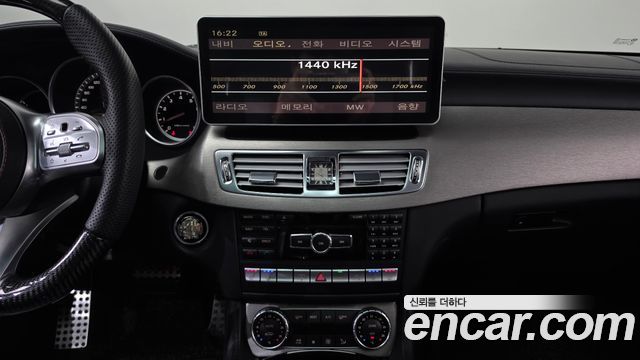 Mercedes-Benz CLS-Class 2012 — photo 14