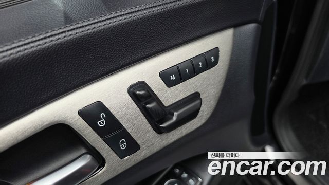 Mercedes-Benz CLS-Class 2012 — photo 16