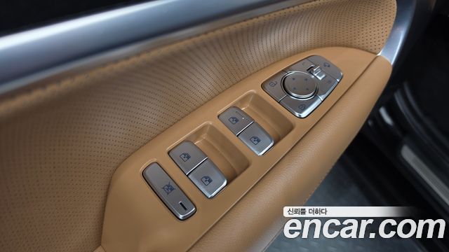 Genesis G70 2024 — photo 26