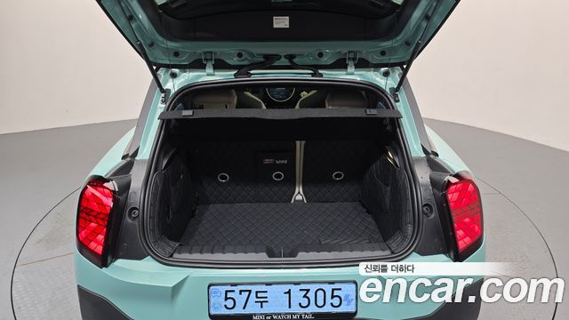 Mini Aceman 2026 — photo 21