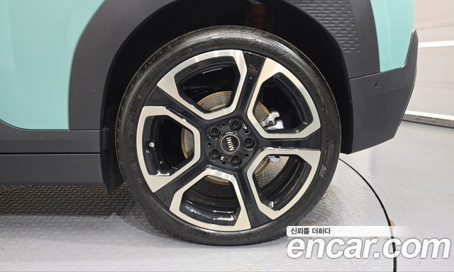 Mini Aceman 2026 — photo 7