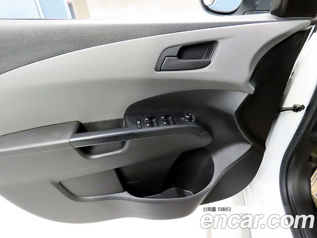 Chevrolet Korea Aveo 2016 — photo 14