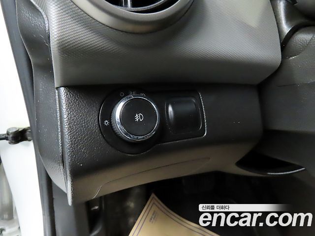 Chevrolet Korea Aveo 2016 — photo 15
