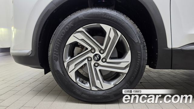 Hyundai Santafe 2021 — photo 5
