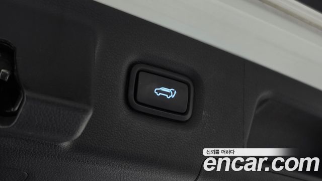 Hyundai Santafe 2021 — photo 25