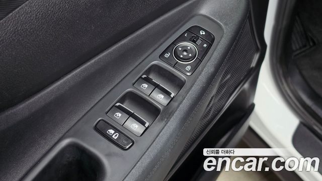 Hyundai Santafe 2021 — photo 27