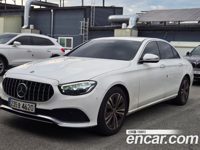 Mercedes-Benz E-Class 2021 — photo 2