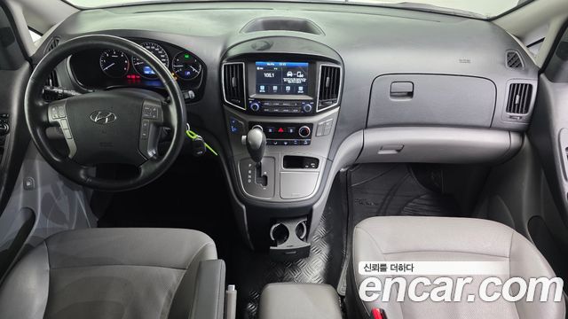 Hyundai Starex 2020 — photo 10