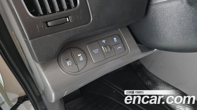 Hyundai Starex 2020 — photo 24