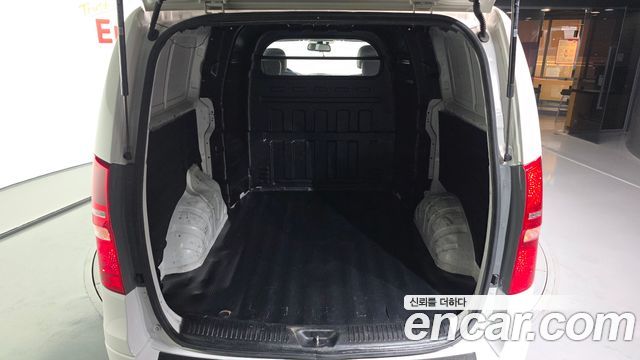 Hyundai Starex 2020 — photo 26