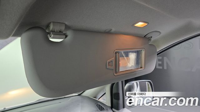 Hyundai Starex 2020 — photo 32