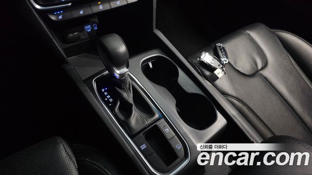 Hyundai Santafe 2019 — photo 9