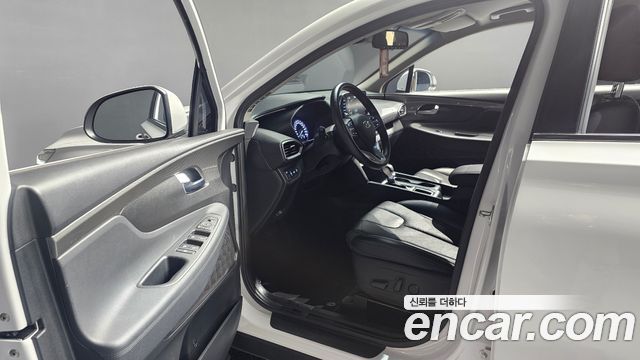 Hyundai Santafe 2019 — photo 10