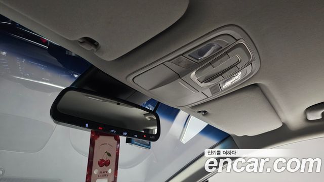 Hyundai Santafe 2019 — photo 18