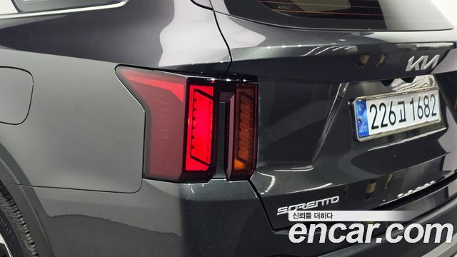 Kia Sorento 2024 — photo 9