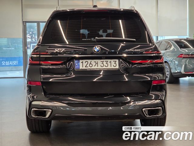 BMW X7 2025 — photo 4
