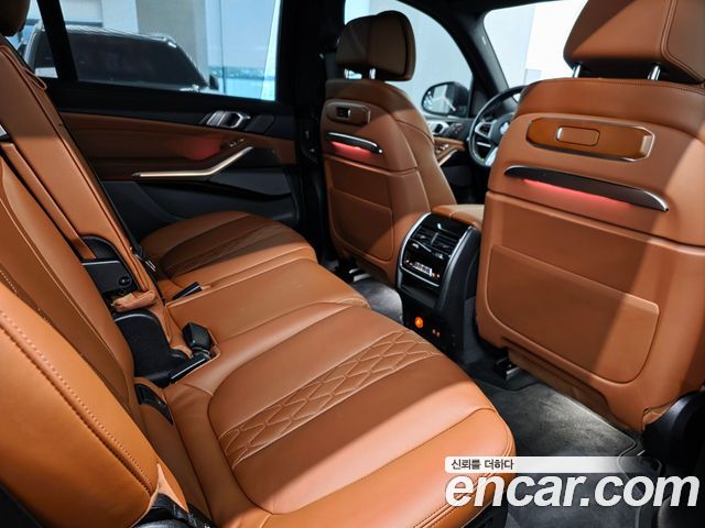 BMW X7 2025 — photo 13