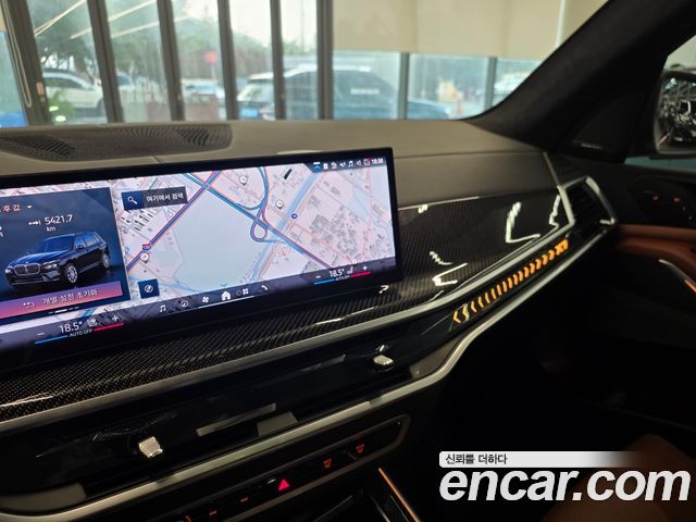 BMW X7 2025 — photo 16