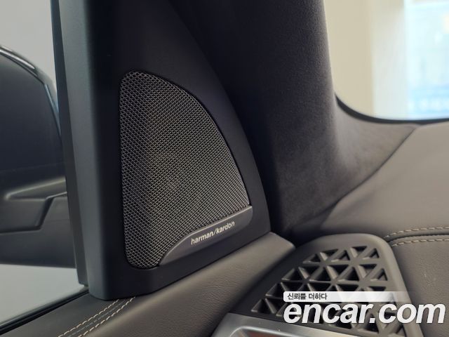 BMW X7 2025 — photo 17
